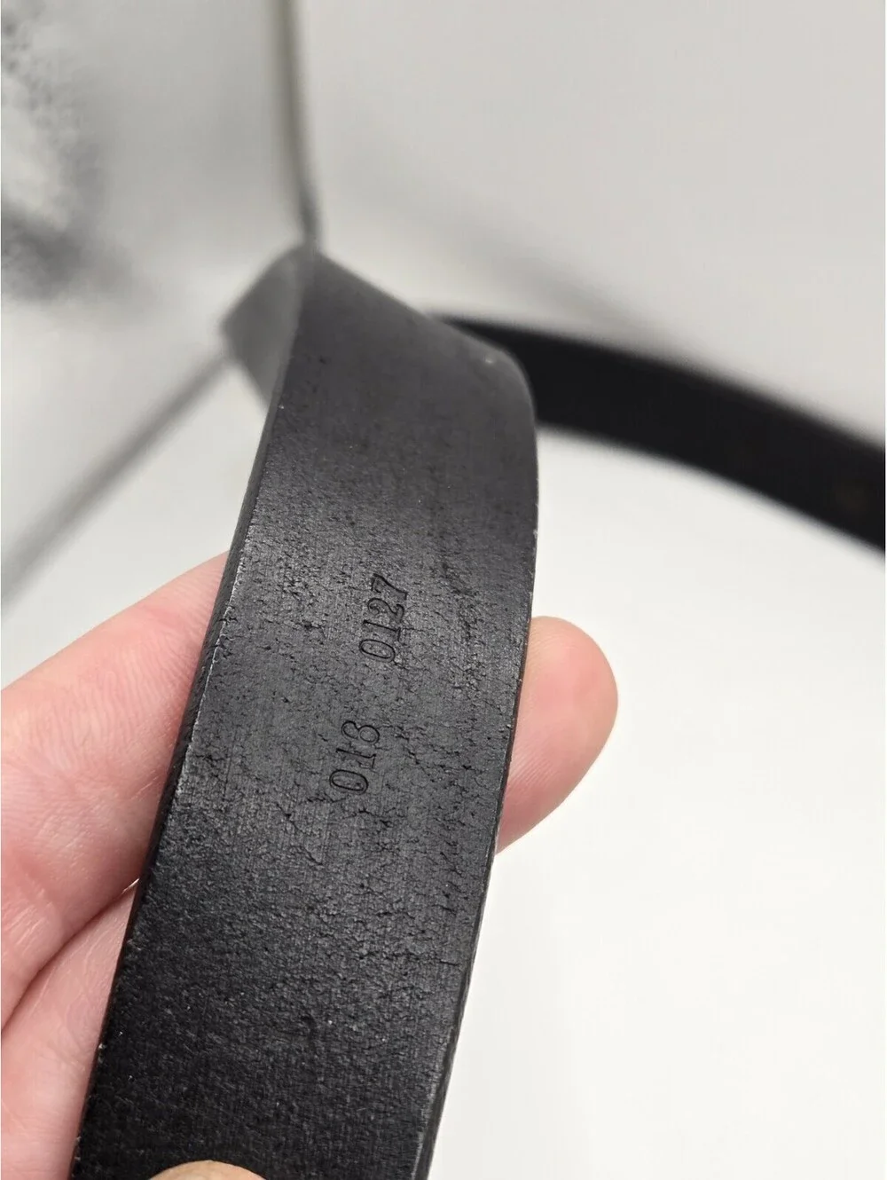 Eddie Bauer Leather Belt 32 Brass Buckle Black Vtg Made in Italy